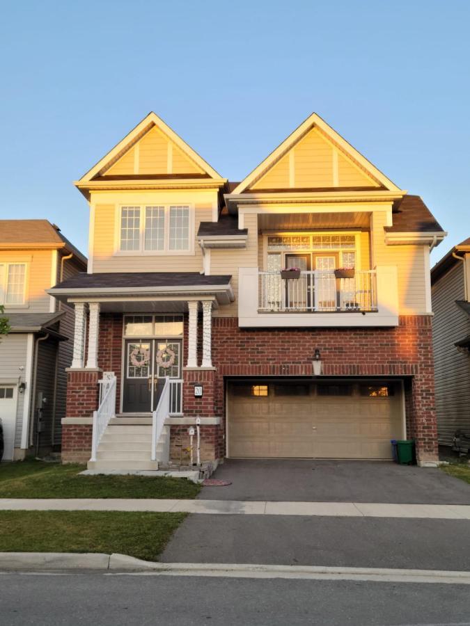 ソロルド Niagara- Beautiful Cozy Sunfilled Big Complete House Minutes Drive From Fallsヴィラ エクステリア 写真